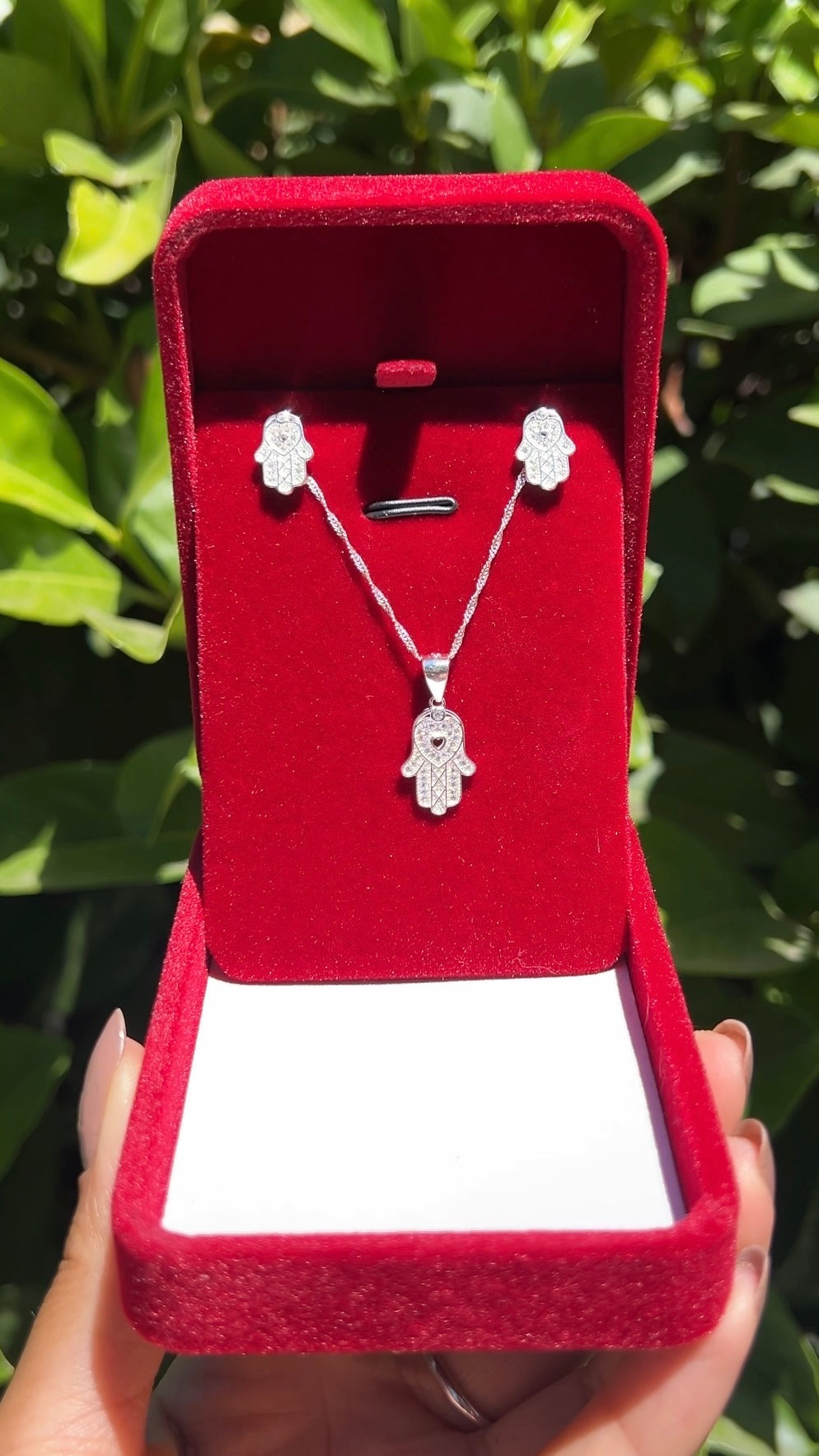 Set Plata 925 Mano de Fatima - Collar y Aros, joyería Mare Rosato