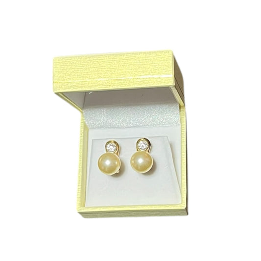 Aros Perlas de Mallorca enchapado en oro 18K Broche Omega Circón 10mm