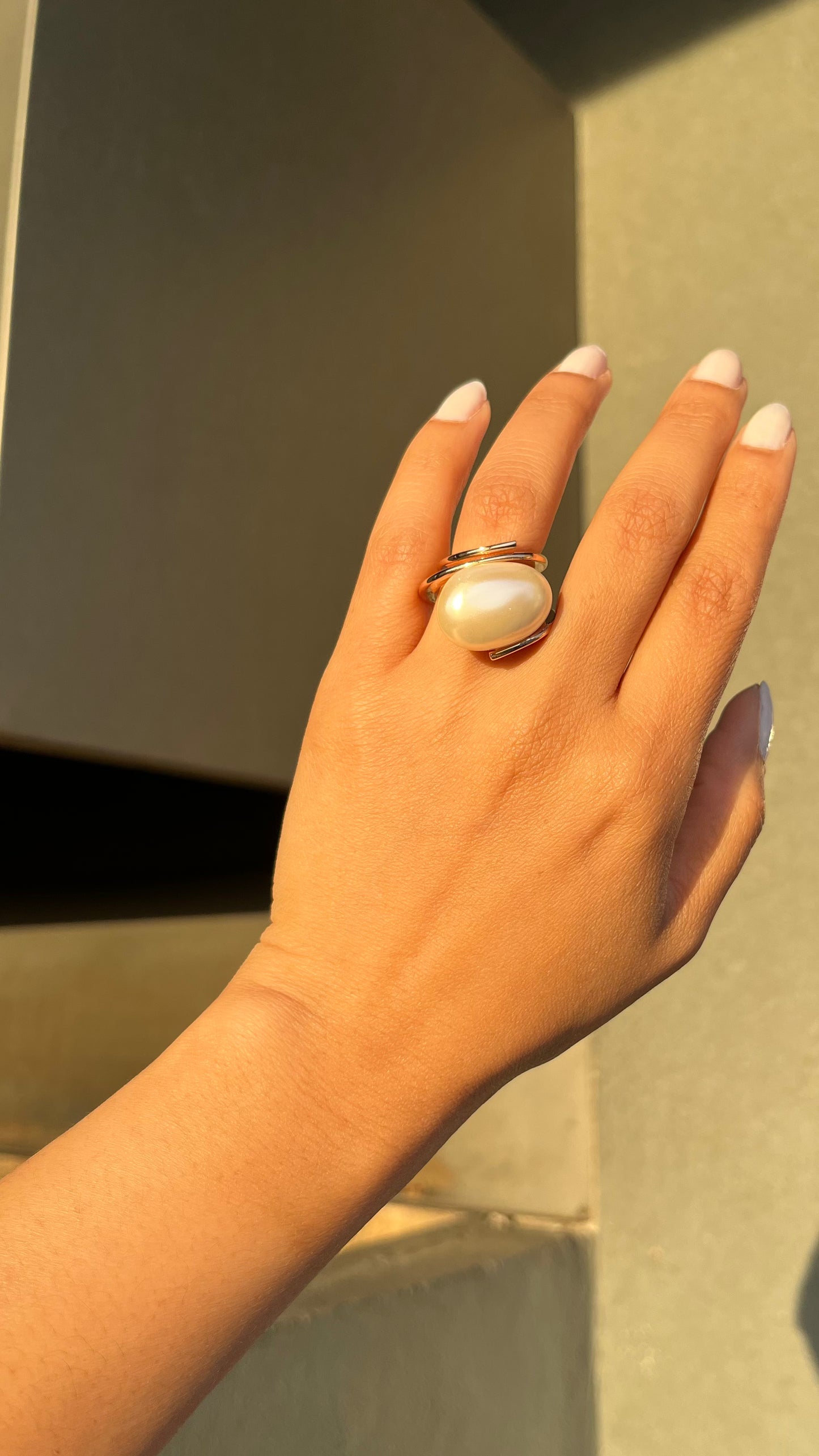 Anillo Perlas de Mallorca Ovalado - Bañado en Oro 18K