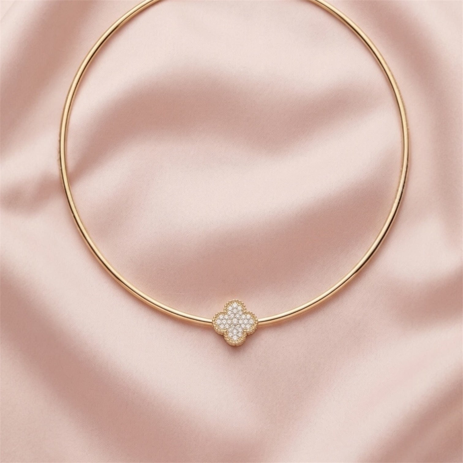 Collar Trébol Bañado en oro 18k, joyería Mare Rosato