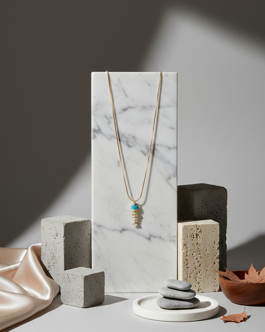 Collar Pescado Turquesa Esqueleto - Bañado en Oro 18K