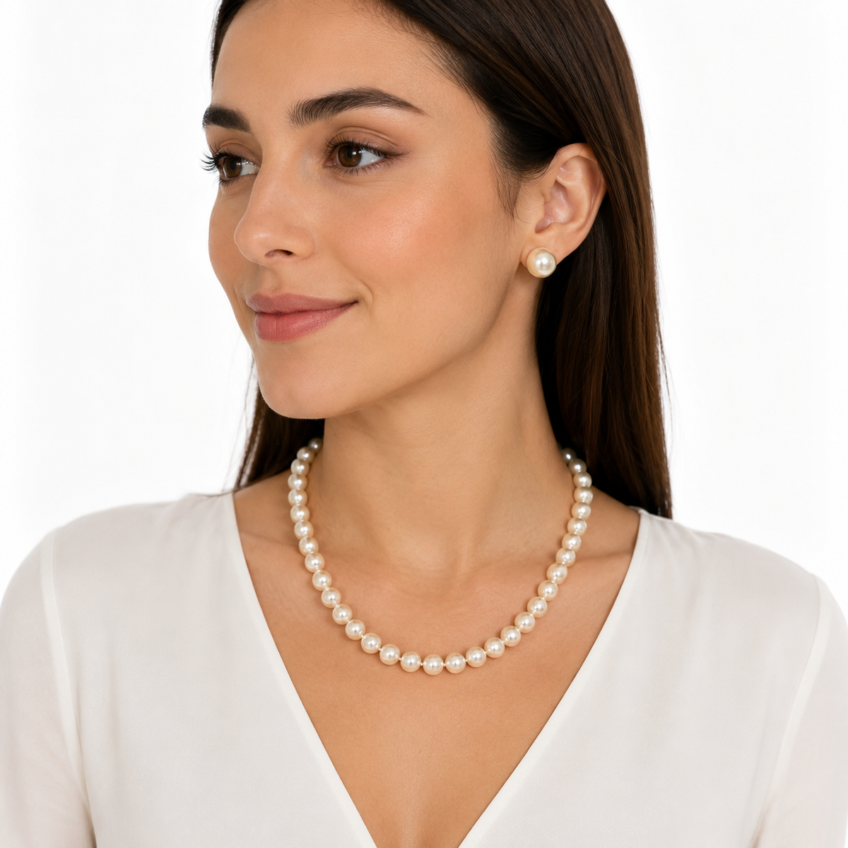Set de Perlas Clásicos Aros 8mm y Collar 45cm Enchapado en oro 18K - Empaque Premium