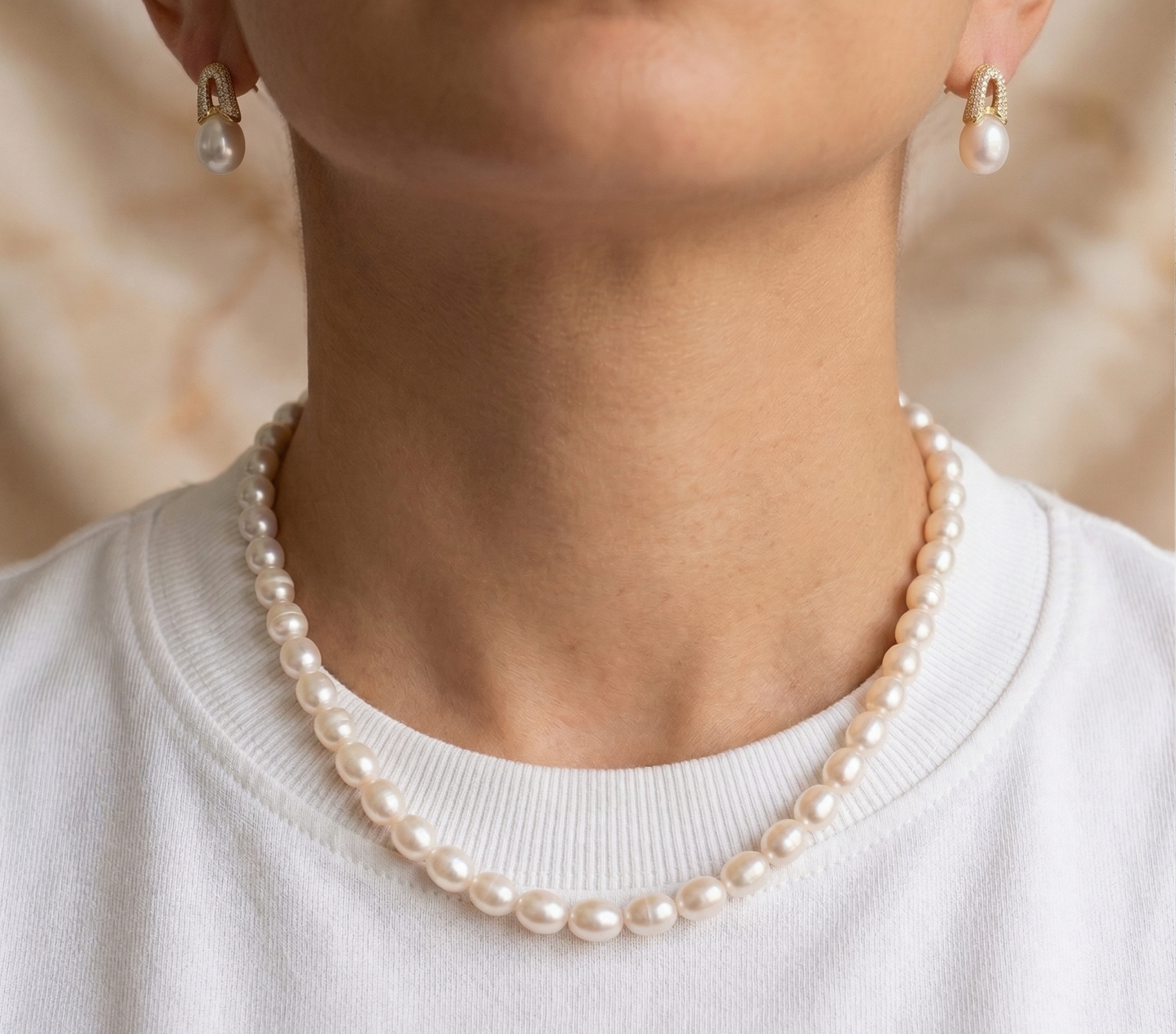 Set Perla Elegance | Collar de Perlas de Río Naturales 7-8 mm y Aros Largos con Perla