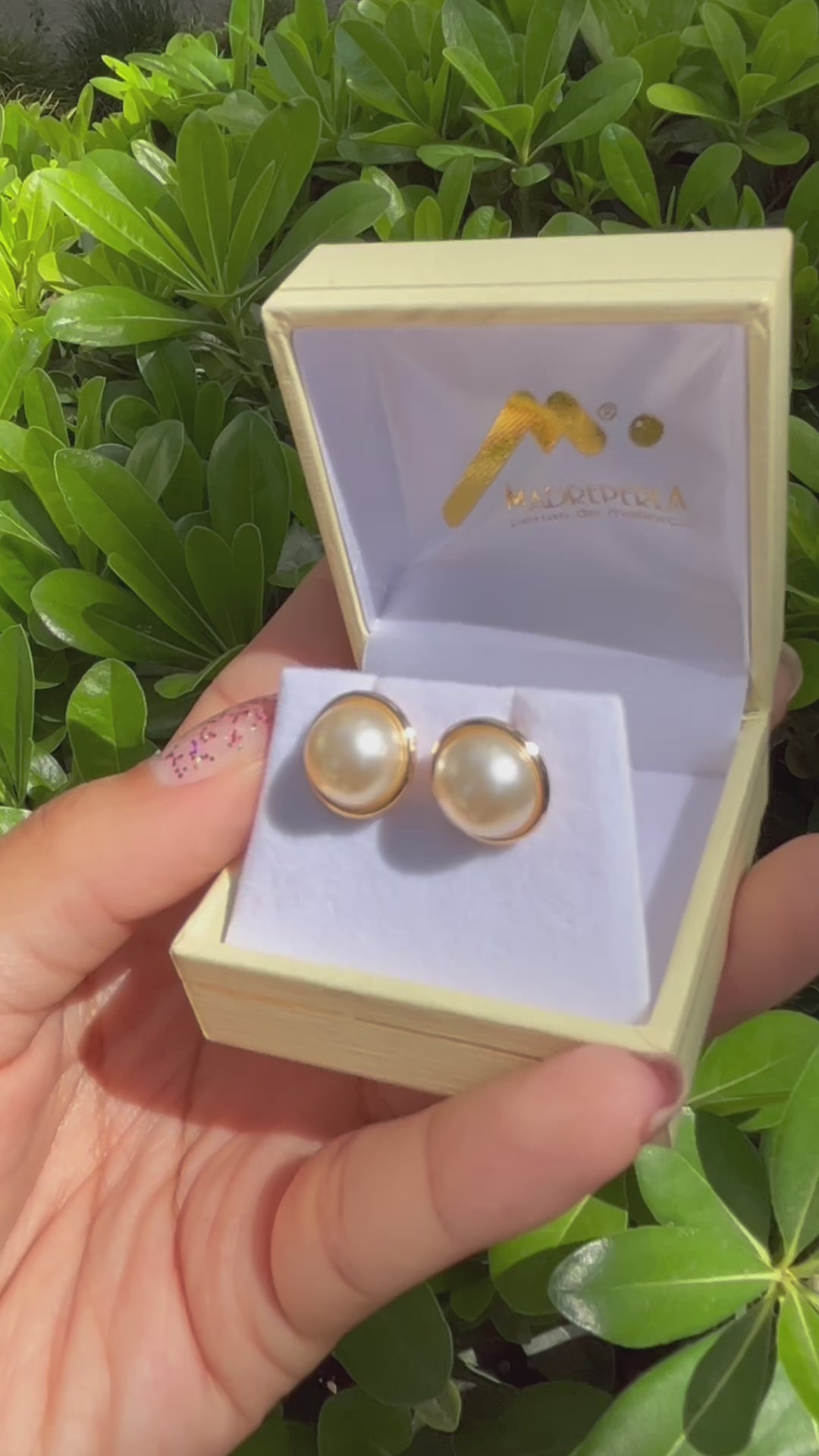 Aros Clásicos Media Perlas 10mm de Mallorca | Enchapado en oro 18K | Empaque Premium