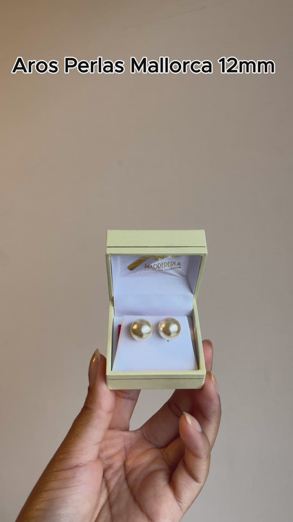 Aros Clásicos Perlas 12mm de Mallorca | Enchapado en oro 18K | Empaque Premium